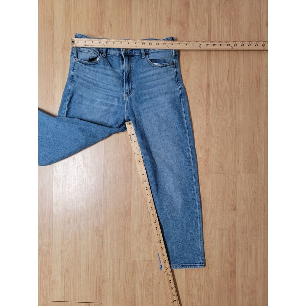 American Eagle Mom Jeans High Waist Tapered Medium Wash Size 8 X-Short